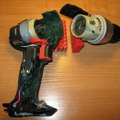 Bormașină cu acumulator – pentru piese
